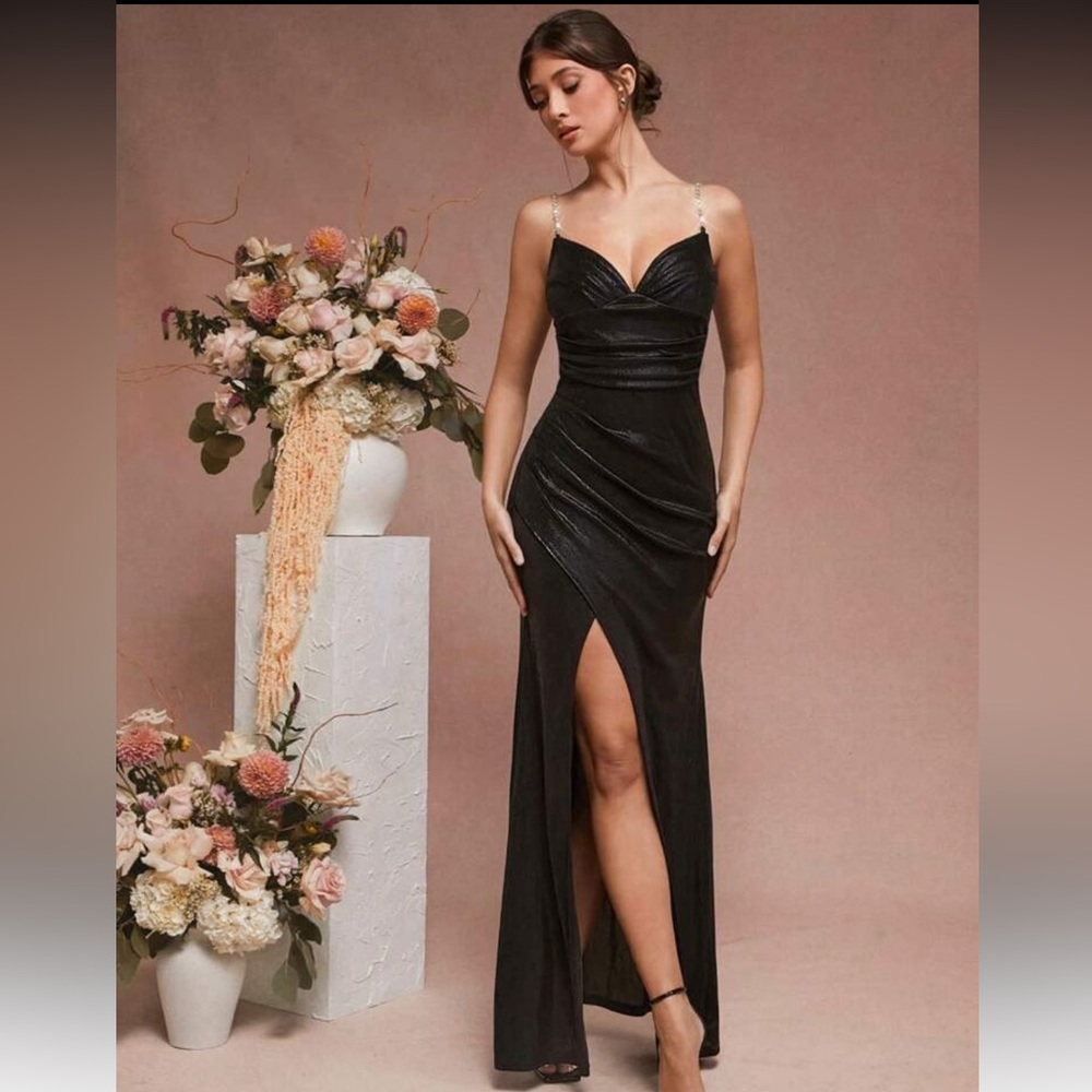 SHEIN Elegant Black Evening Gown